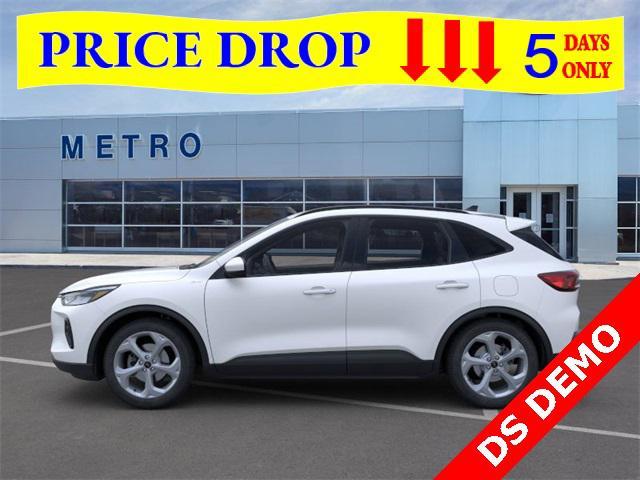 new 2025 Ford Escape car, priced at $30,000