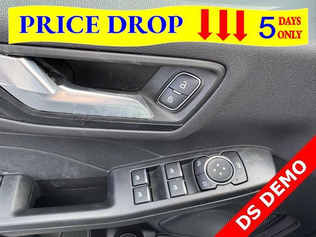 new 2025 Ford Escape car, priced at $30,000