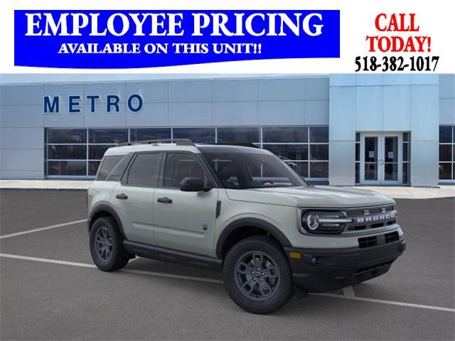 new 2024 Ford Bronco Sport car, priced at $30,000