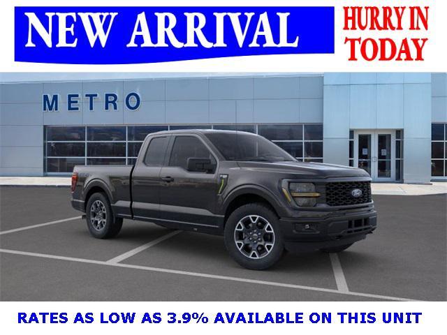 new 2025 Ford F-150 car, priced at $48,000