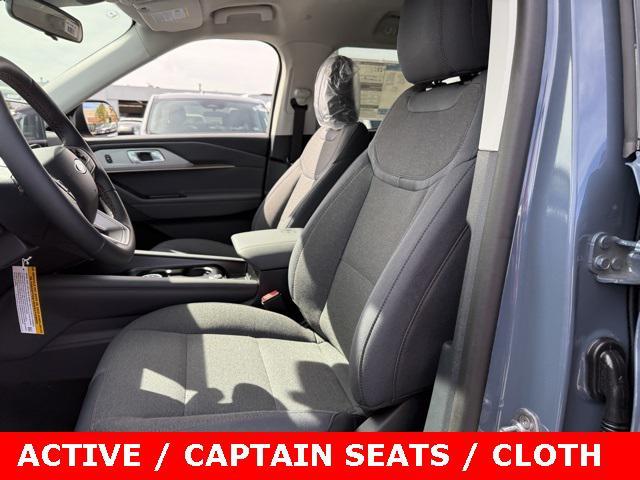 new 2025 Ford Explorer car, priced at $42,500