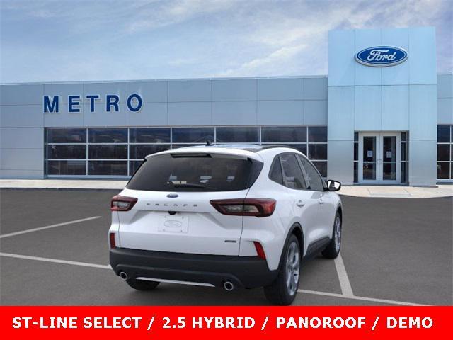 new 2025 Ford Escape car, priced at $31,500
