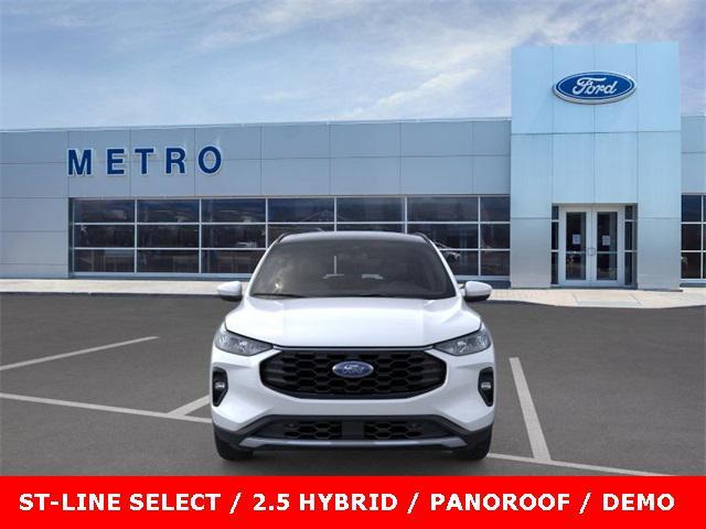 new 2025 Ford Escape car, priced at $31,500
