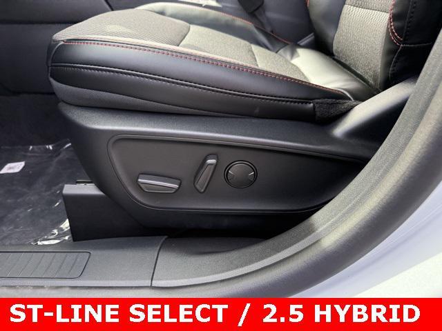 new 2025 Ford Escape car, priced at $31,500