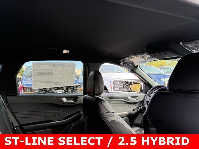 new 2025 Ford Escape car, priced at $31,500