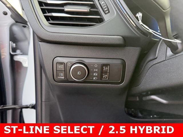 new 2025 Ford Escape car, priced at $31,500