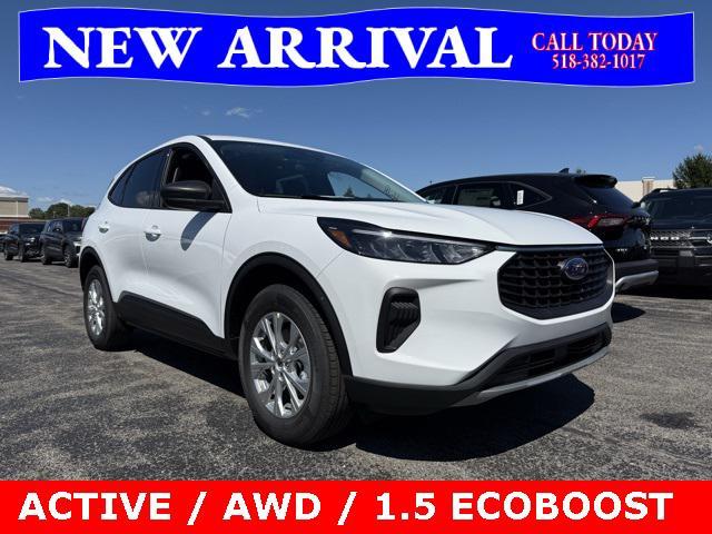 new 2025 Ford Escape car, priced at $29,500
