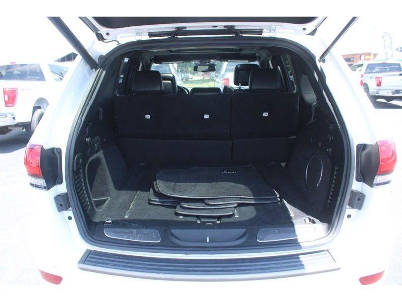 used 2016 Jeep Grand Cherokee car, priced at $15,778
