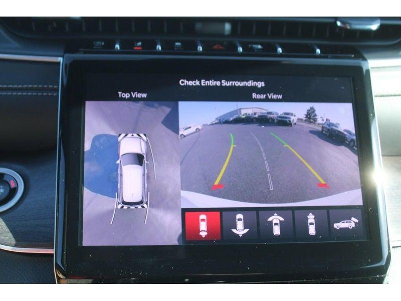 new 2025 Jeep Grand Cherokee car