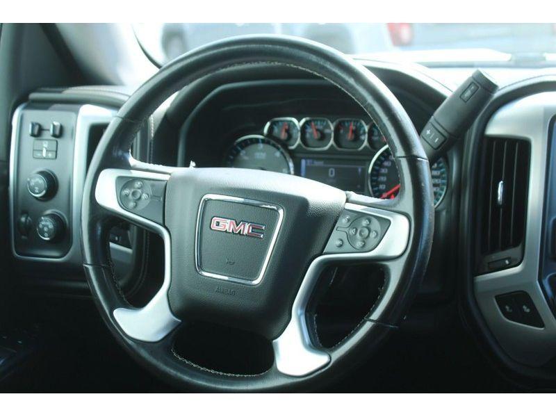 used 2018 GMC Sierra 1500 car, priced at $27,985