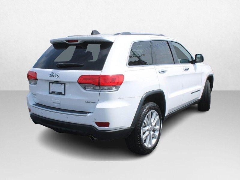 used 2017 Jeep Grand Cherokee car, priced at $17,944