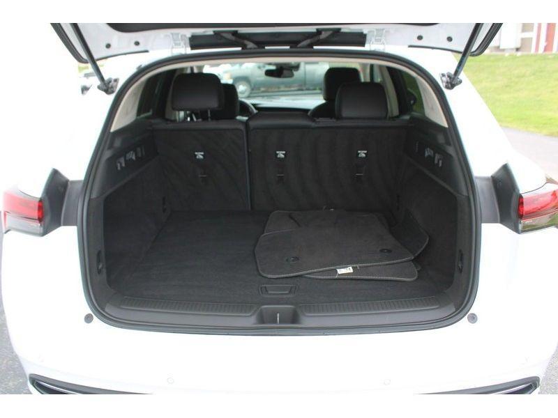 used 2022 Buick Envision car, priced at $26,923