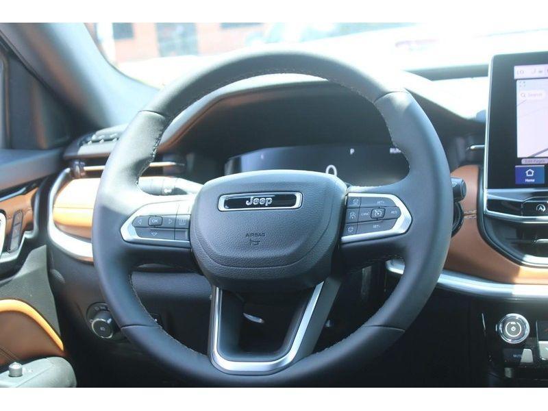 new 2025 Jeep Compass car, priced at $40,995