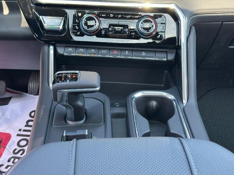 new 2025 GMC Sierra 1500 car