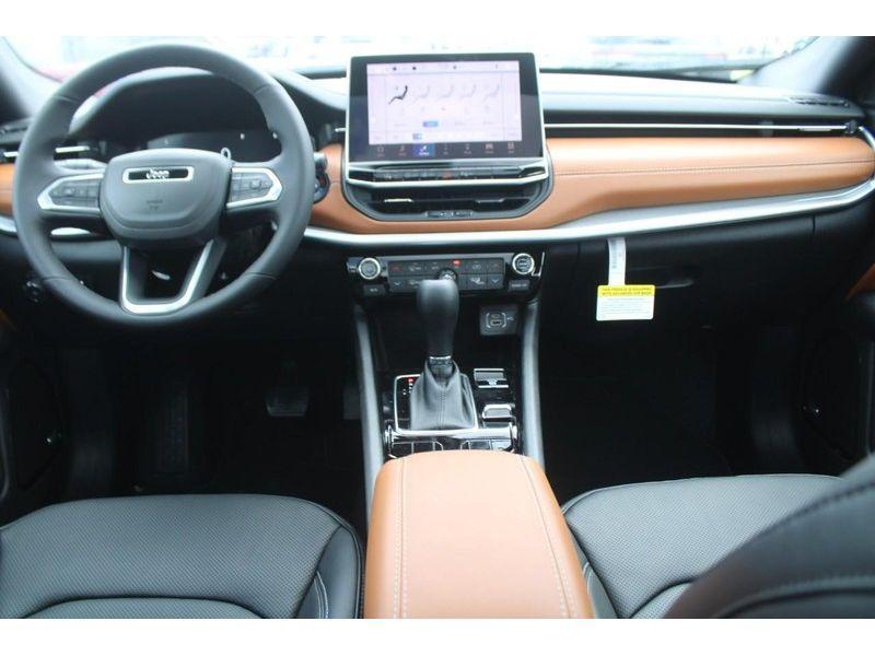 new 2025 Jeep Compass car