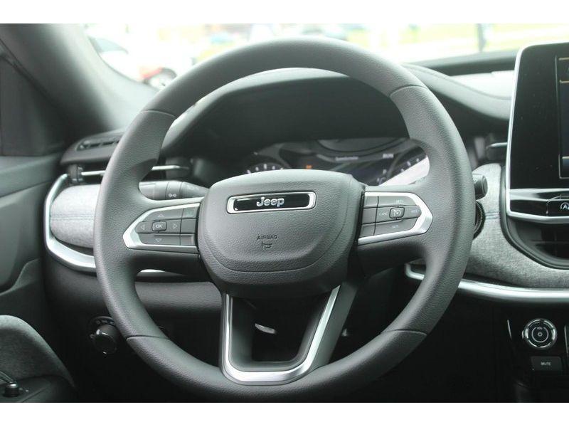 new 2025 Jeep Compass car