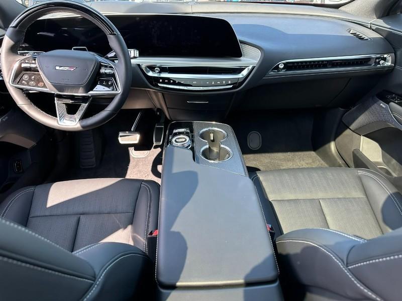 new 2026 Cadillac LYRIQ car