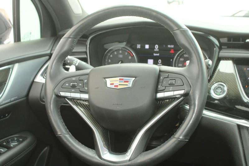 used 2020 Cadillac XT6 car, priced at $30,985