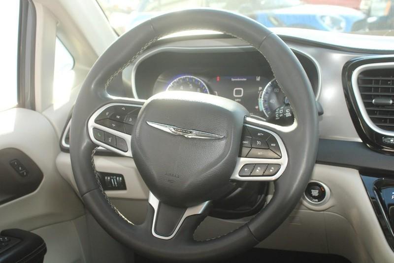 used 2022 Chrysler Pacifica car, priced at $25,863