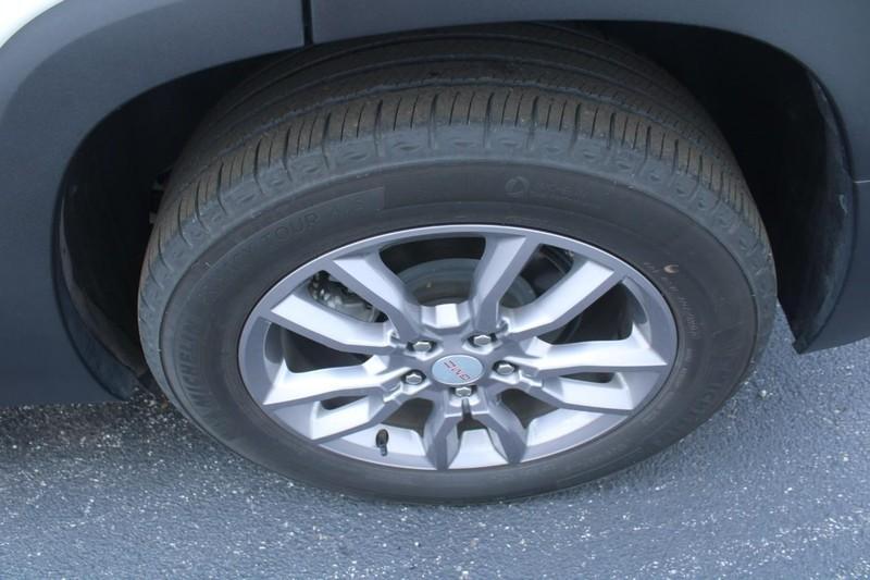used 2024 GMC Terrain car, priced at $25,985