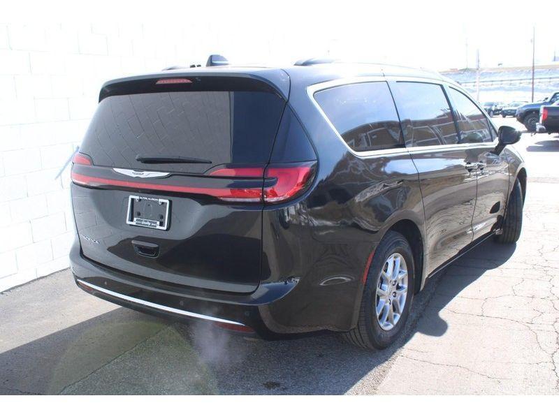 used 2021 Chrysler Pacifica car, priced at $19,985