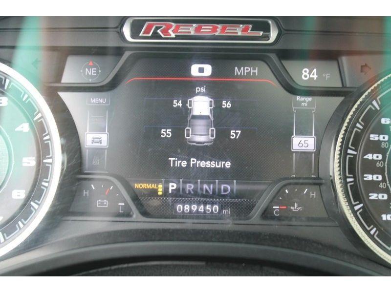 used 2021 Ram 1500 car, priced at $39,886