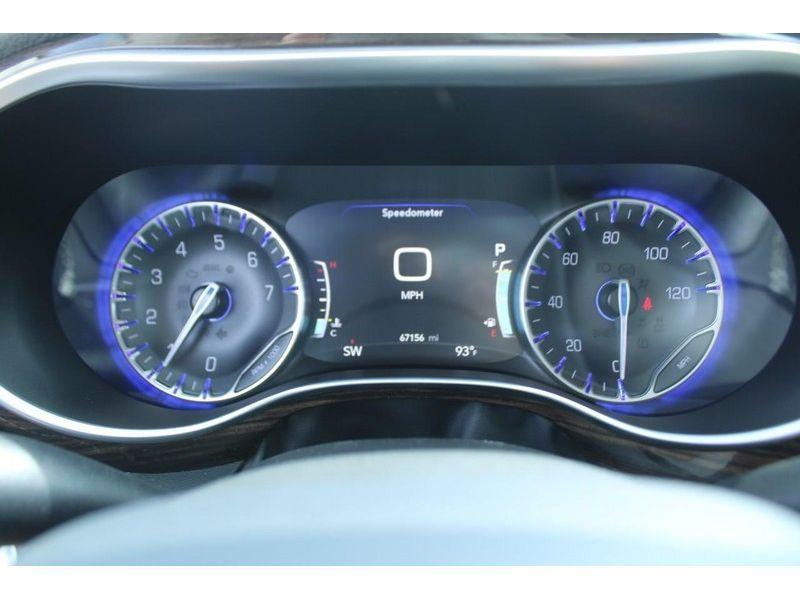 used 2023 Chrysler Pacifica car, priced at $28,874
