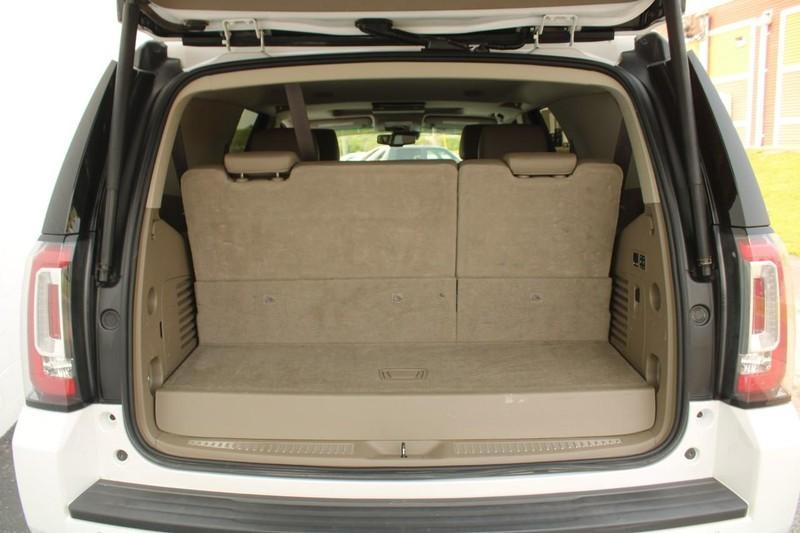 used 2018 GMC Yukon car, priced at $22,985