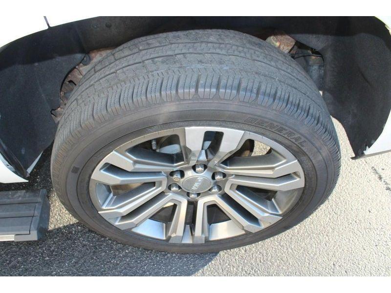 used 2019 GMC Yukon car, priced at $36,985