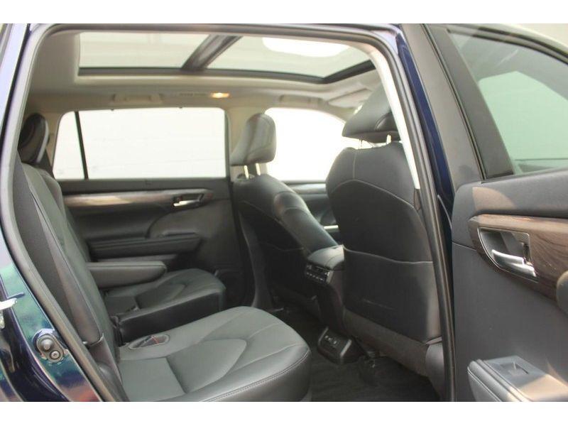 used 2021 Toyota Highlander car, priced at $38,985