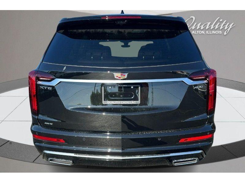 new 2025 Cadillac XT6 car