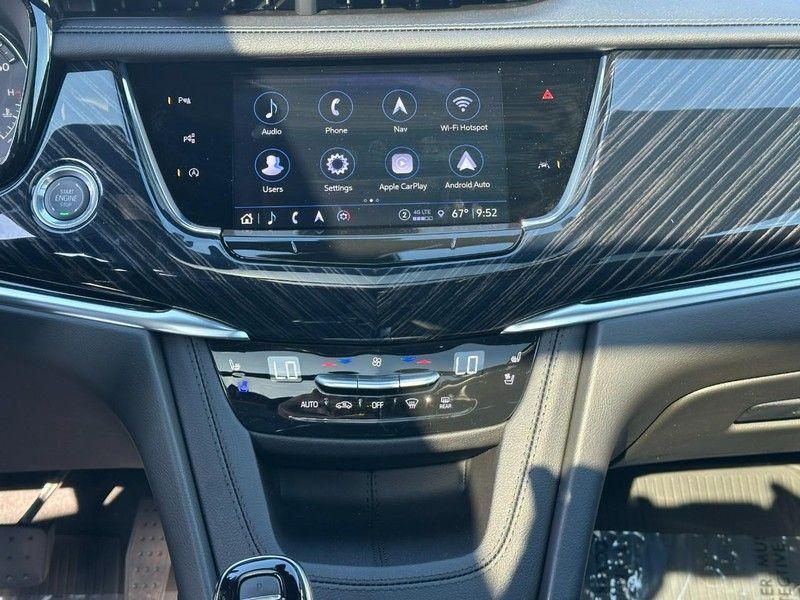 new 2025 Cadillac XT6 car