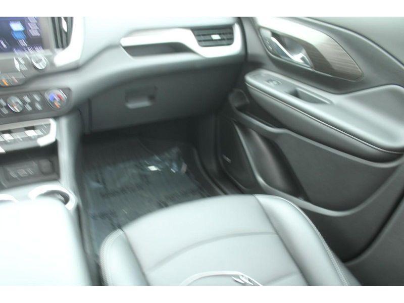 used 2024 GMC Terrain car, priced at $28,985