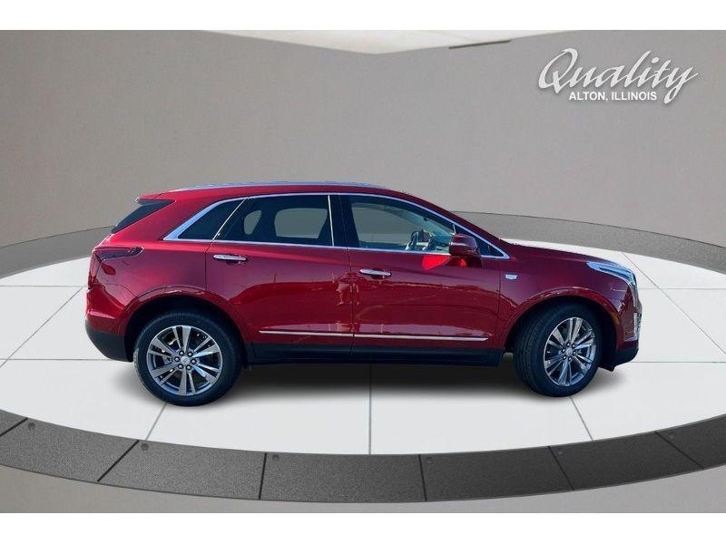new 2025 Cadillac XT5 car
