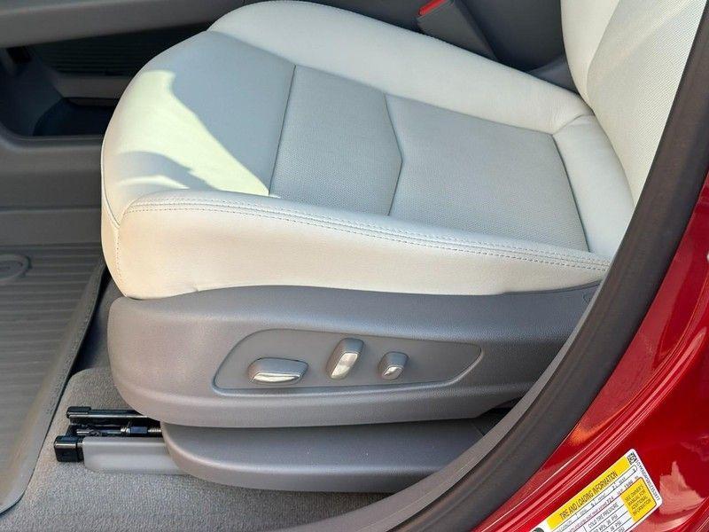 new 2025 Cadillac XT5 car