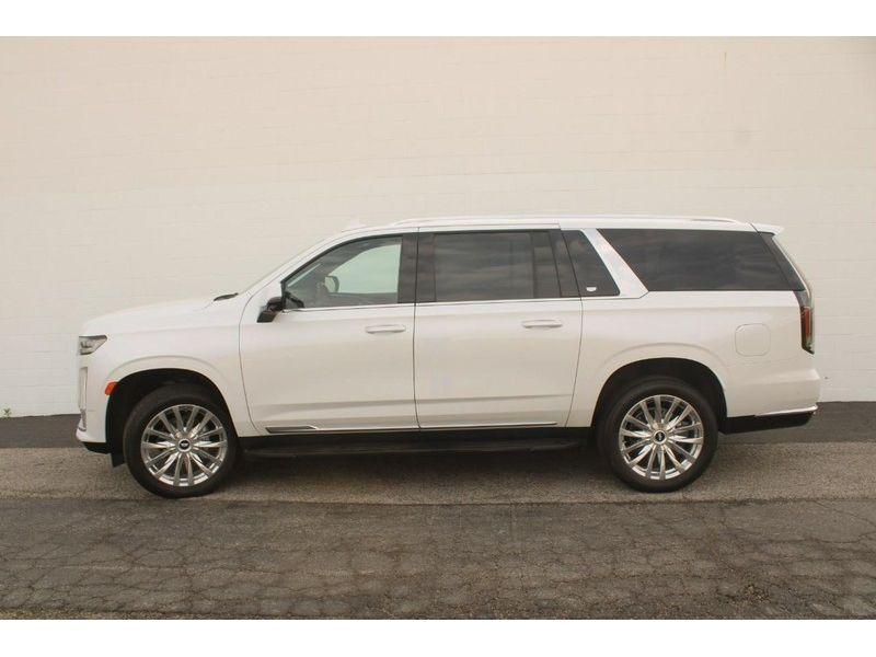 used 2023 Cadillac Escalade ESV car, priced at $75,580