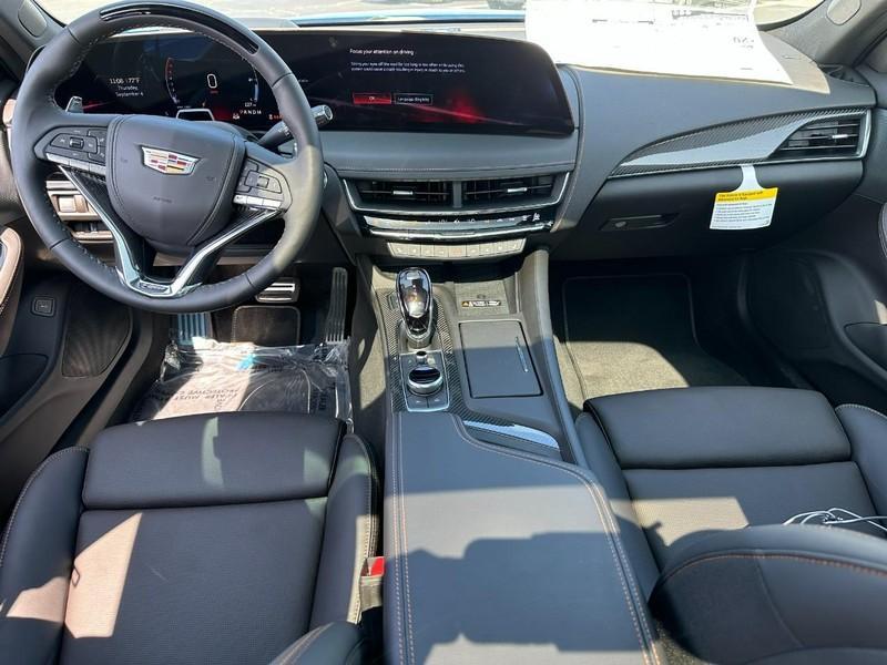 new 2026 Cadillac CT5-V car