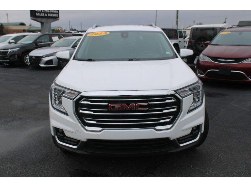 used 2023 GMC Terrain car, priced at $23,999