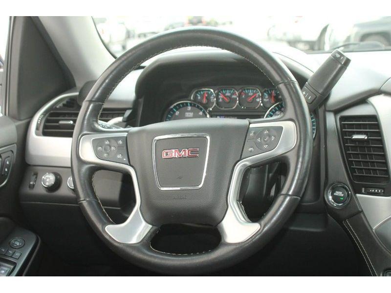used 2020 GMC Yukon car, priced at $29,985