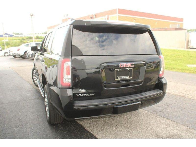 used 2020 GMC Yukon car, priced at $29,985