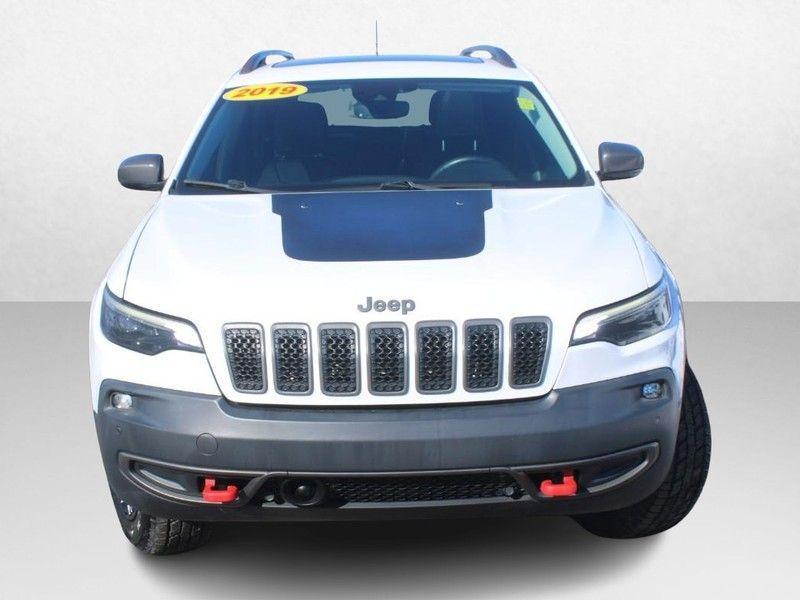 used 2019 Jeep Cherokee car, priced at $27,983