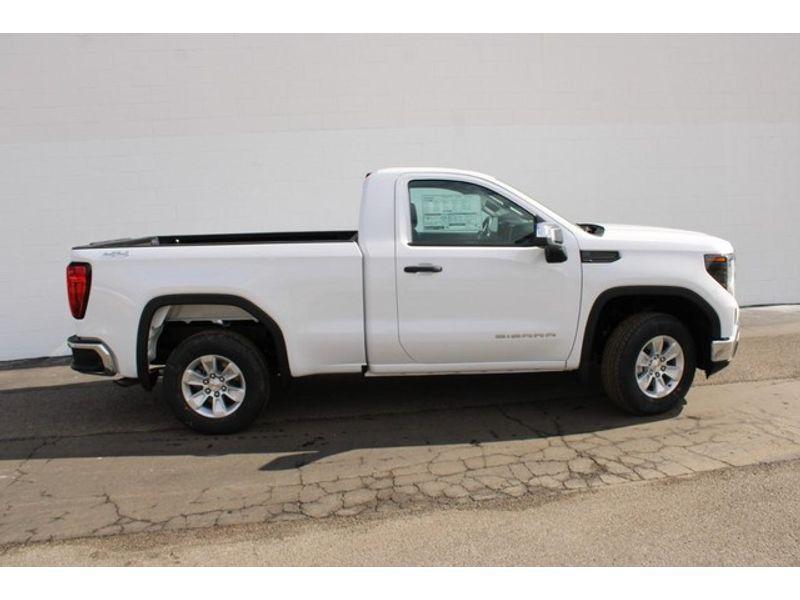 new 2023 GMC Sierra 1500 car, priced at $34,985