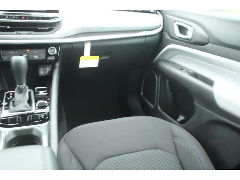 new 2025 Jeep Compass car