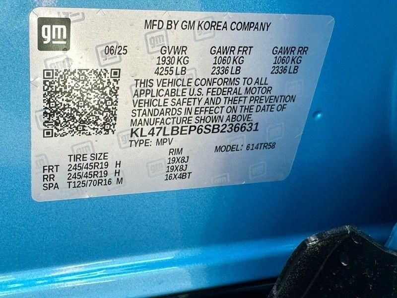 new 2025 Buick Envista car