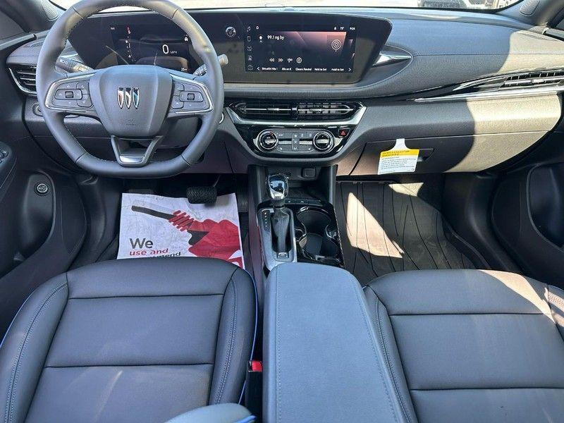 new 2025 Buick Envista car