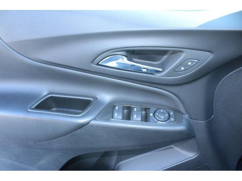 used 2023 Chevrolet Equinox car, priced at $23,976