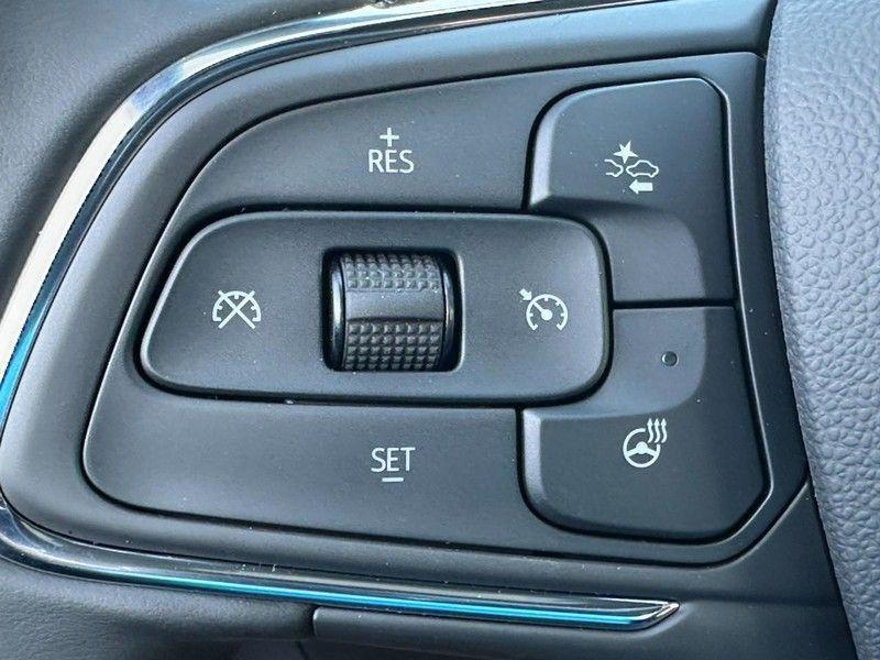 new 2025 Buick Envista car