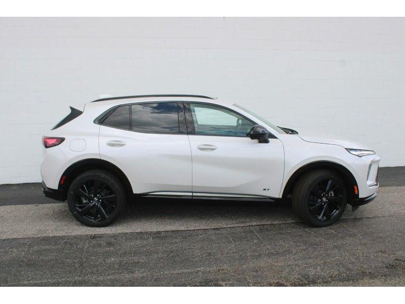 new 2024 Buick Envision car