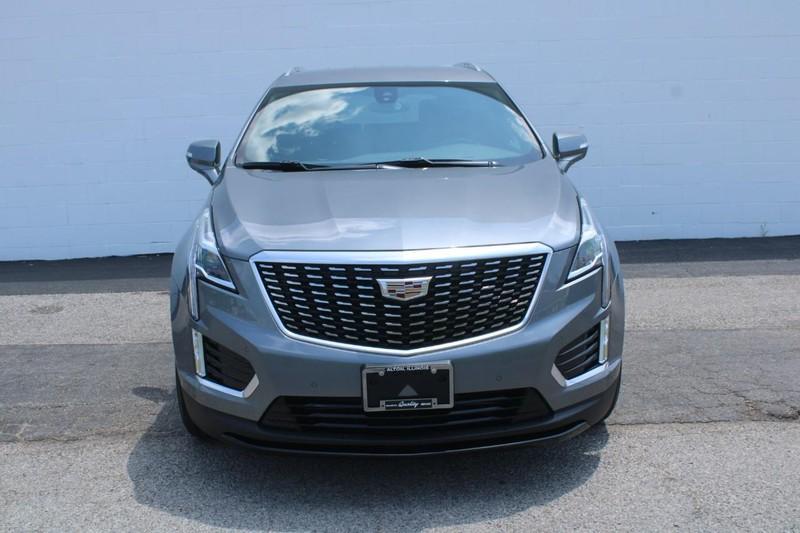used 2022 Cadillac XT5 car, priced at $31,985