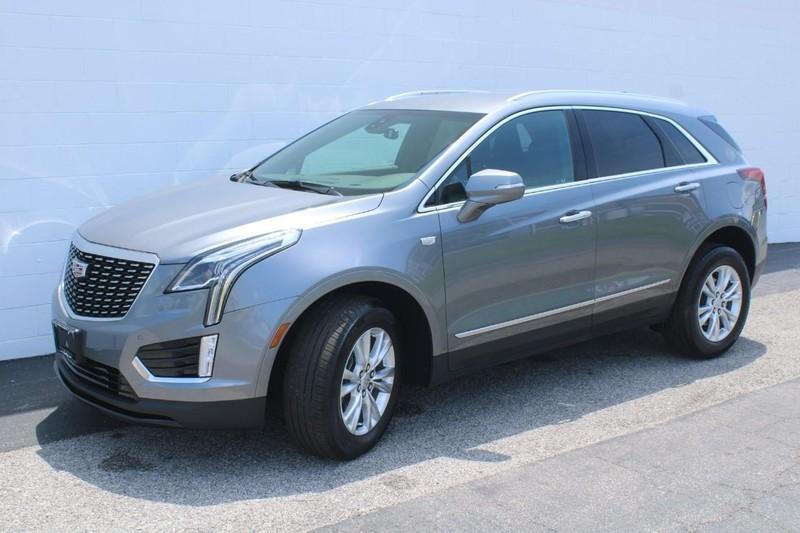 used 2022 Cadillac XT5 car, priced at $31,985